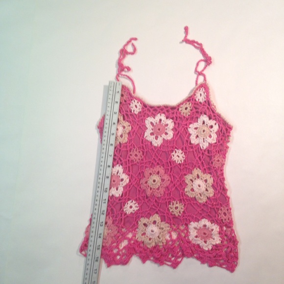 pink tank top - Picture 7 of 8